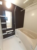 バス／シャワールーム等 イルミナール