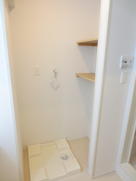 洗濯機置場 イルミナール