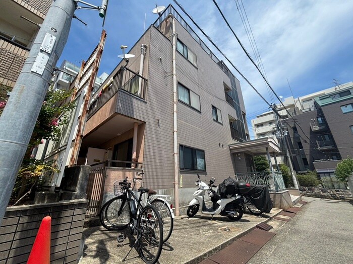 外観写真 ロイヤルコート山本通