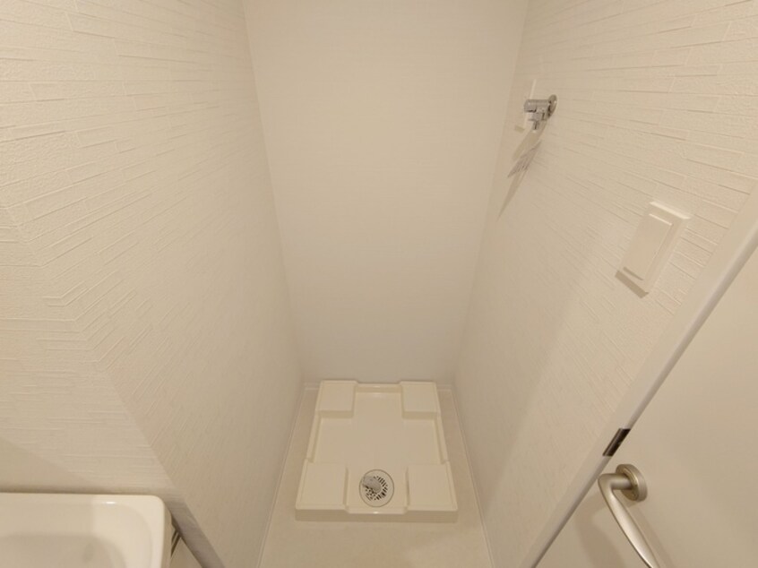 洗濯機置場 フウキレジデンス平野