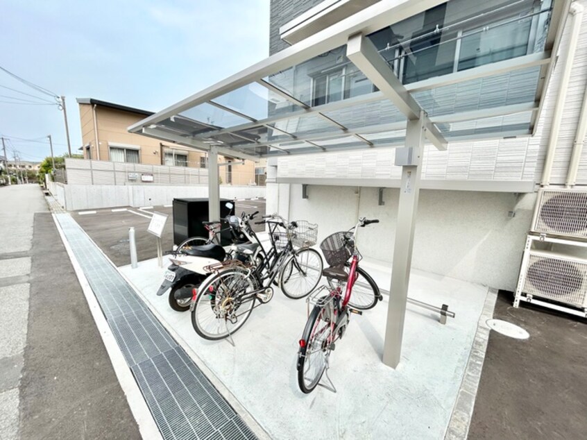 駐輪場 パークハイム七番館