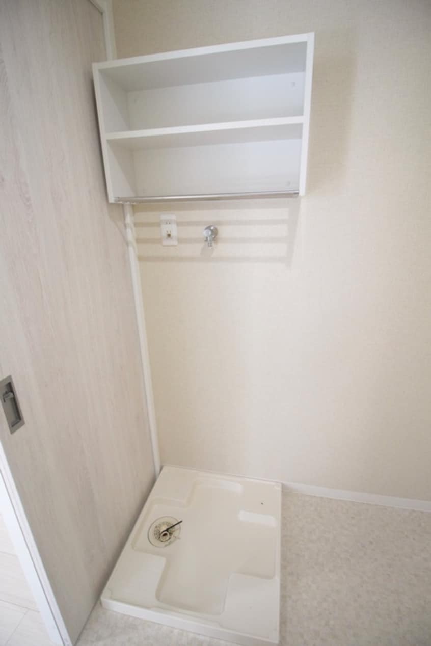 洗濯機置場 ｴﾇｴﾑｷｬﾗﾝﾄﾕｲｯﾄｻｳｽ