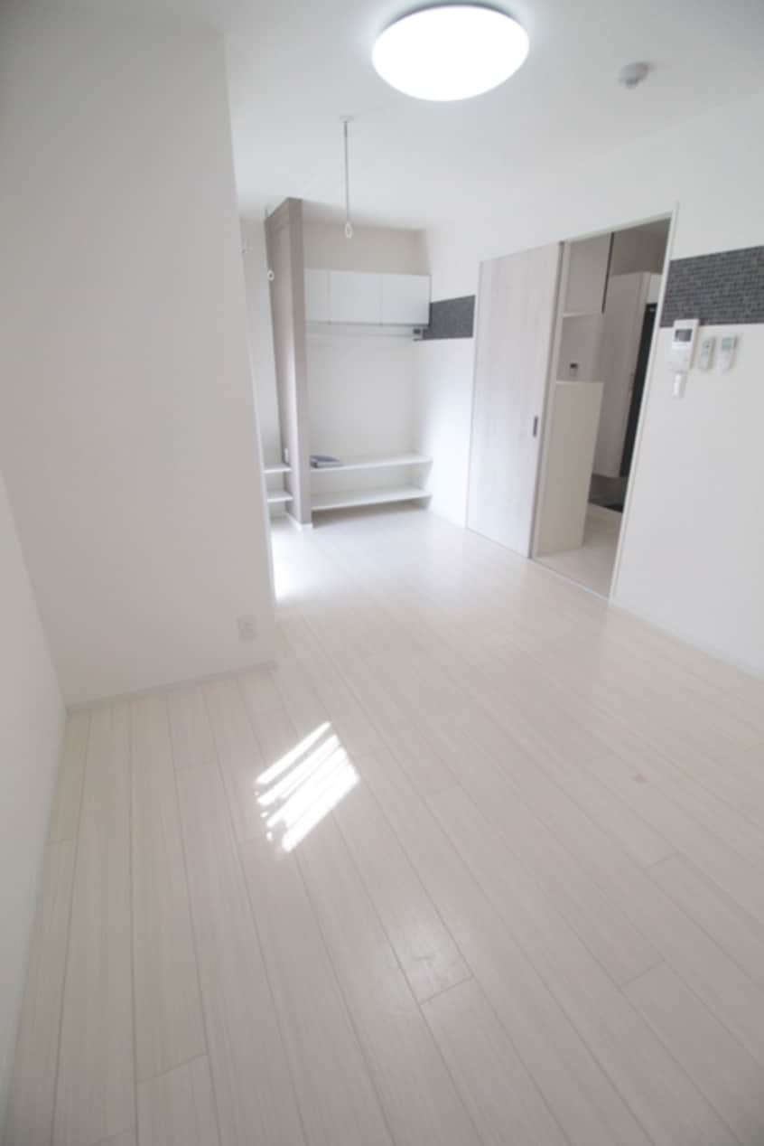 居室 ｴﾇｴﾑｷｬﾗﾝﾄﾕｲｯﾄｻｳｽ