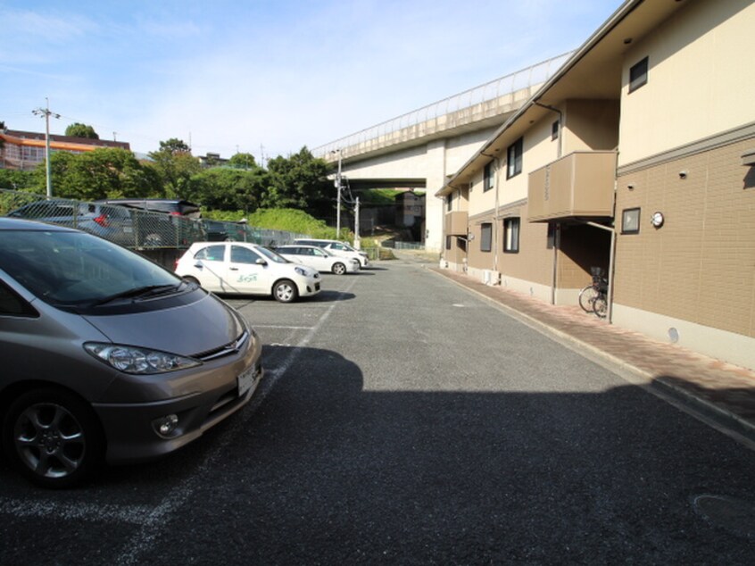 駐車場 ソレーユ萩原Ｂ棟