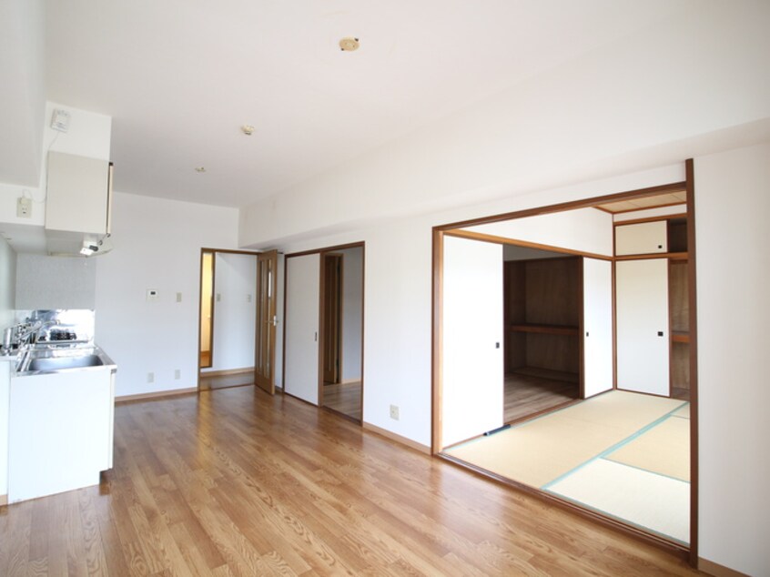 居室 フライブルク瑞穂