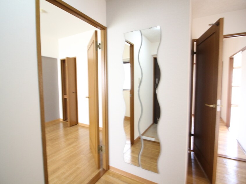 廊下 フライブルク瑞穂