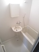 バス／シャワールーム等 シャトル光