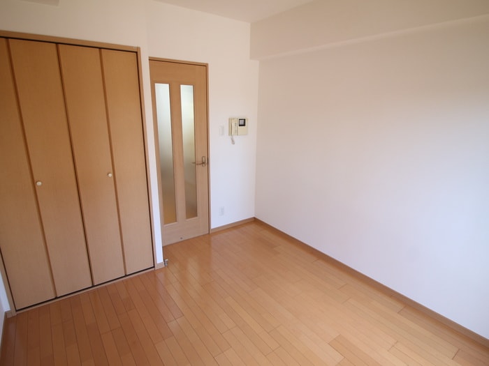 居室 プレサンス京都御所東（５０４）