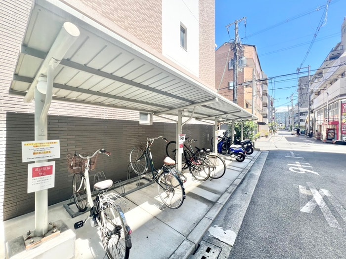 駐輪場 サザンクレスト堺