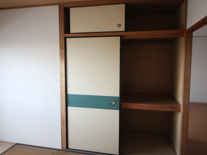 収納 シティハイツ武庫之荘