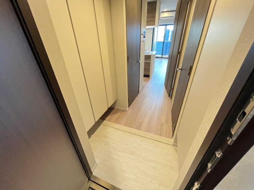 玄関 シーズンフラッツ中崎