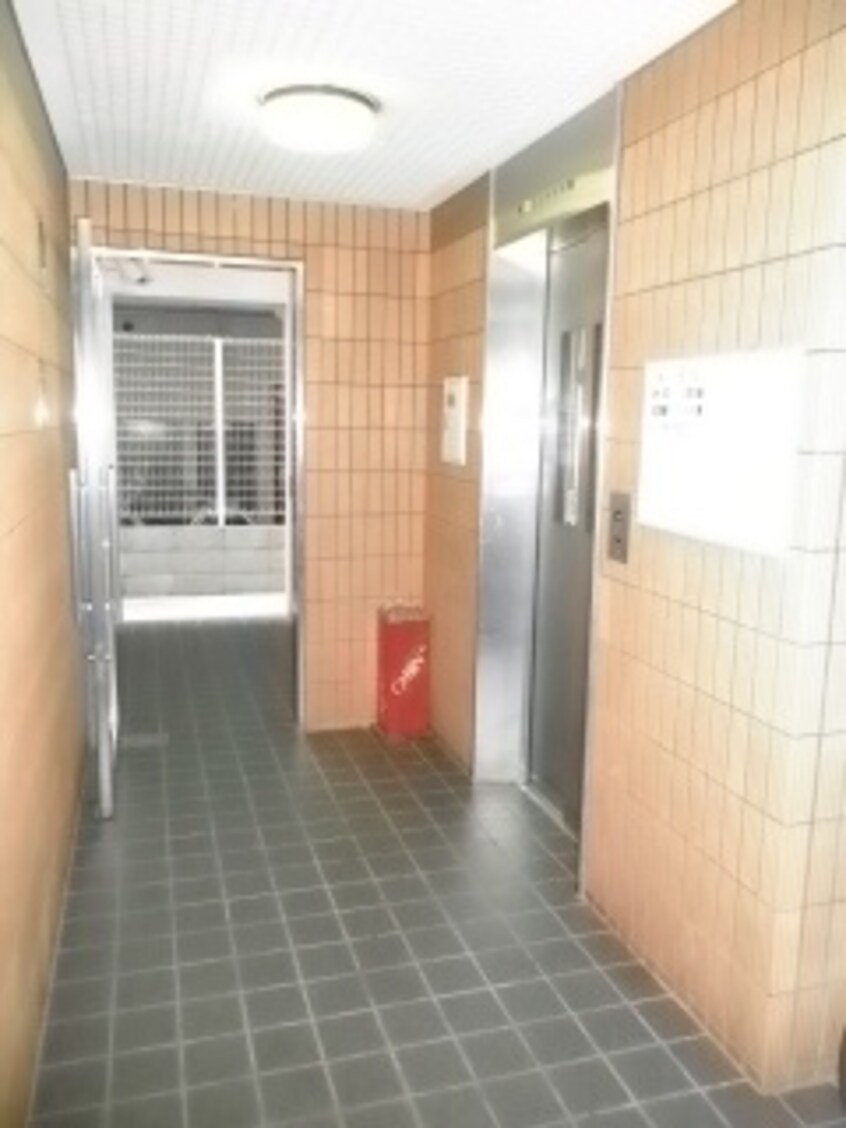 外観写真 エムロ－ド新森
