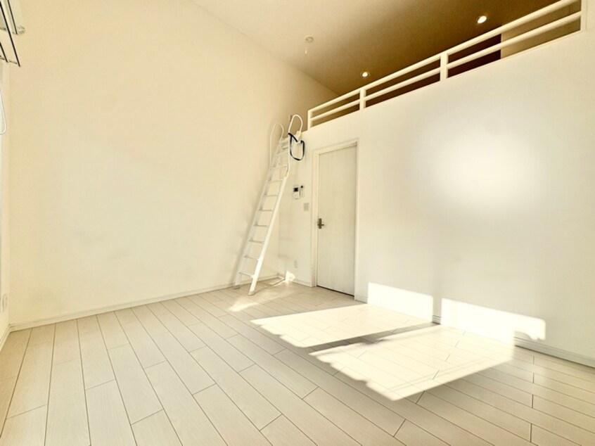 居室 サングレイス南清水