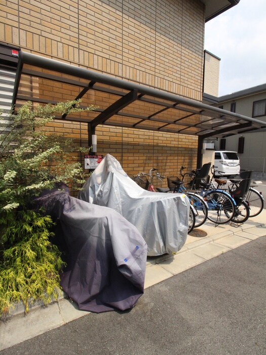 駐輪場 サンク藤貴