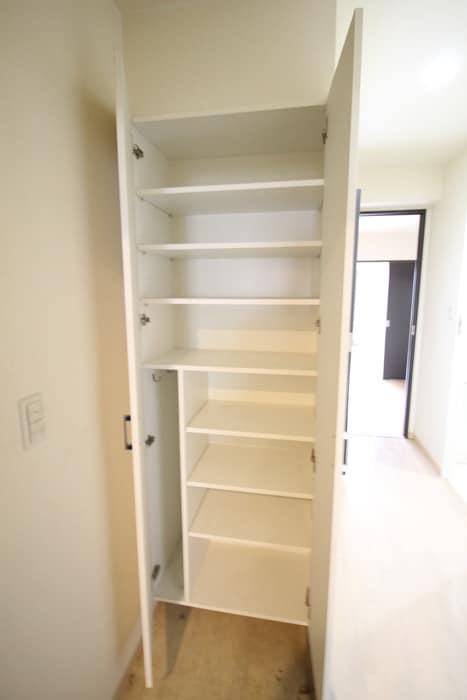 靴箱 ｻｲﾌﾟﾚｽ小阪駅前