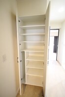 靴箱 ｻｲﾌﾟﾚｽ小阪駅前