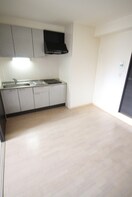 居室 ｻｲﾌﾟﾚｽ小阪駅前