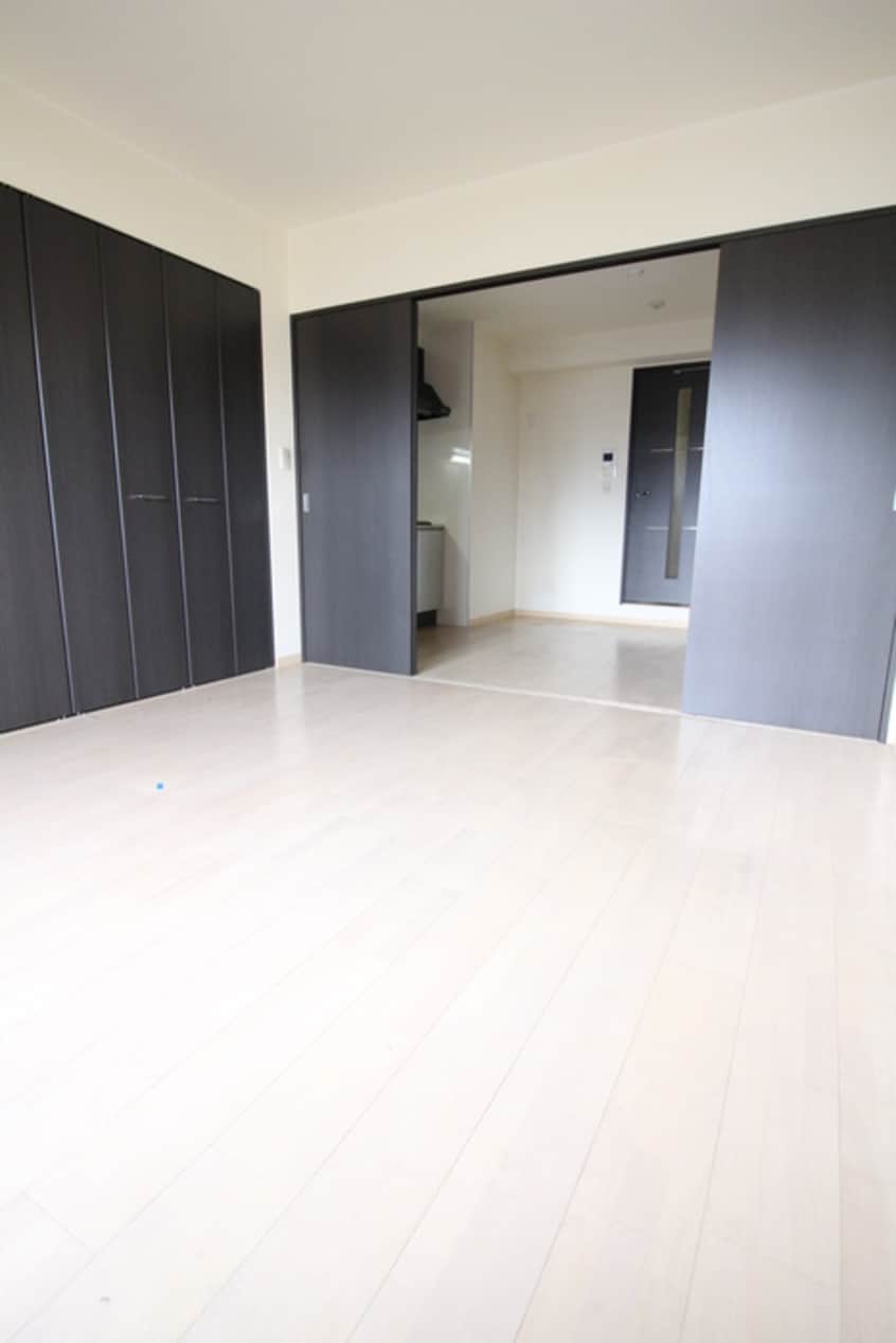 居室 ｻｲﾌﾟﾚｽ小阪駅前