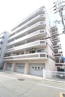 プリオ－ルトロワの外観