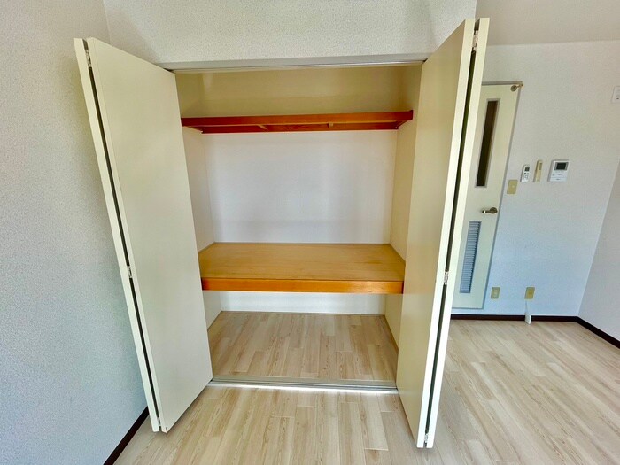 収納 ルミエール・マゴジ１