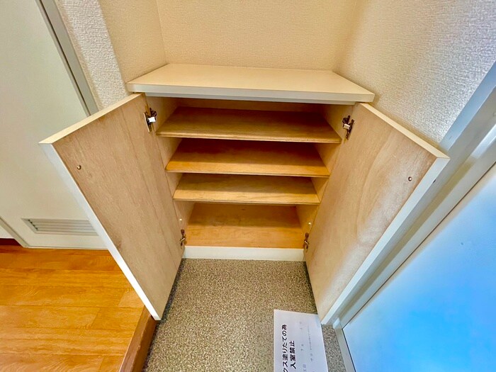 靴箱 ルミエール・マゴジ１