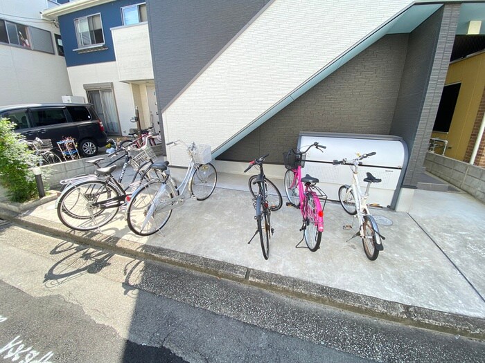 駐輪場 Laplace（ラプラス）