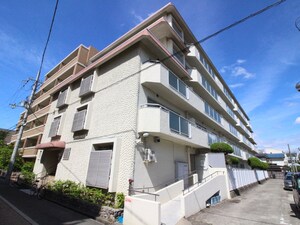 日商岩井池田マンション(201)