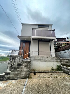 五条町1丁目貸家