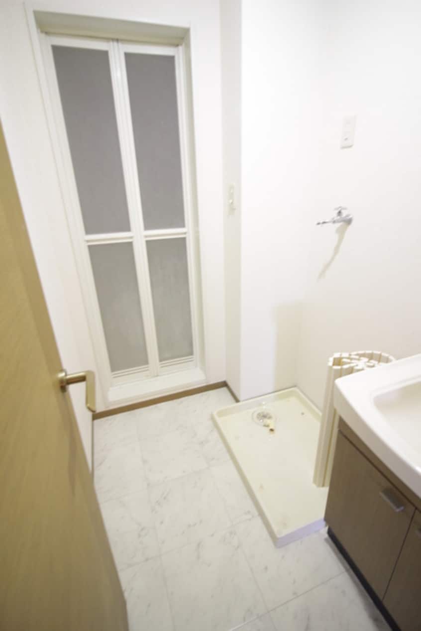 洗濯機置場 マドレ・ミホ