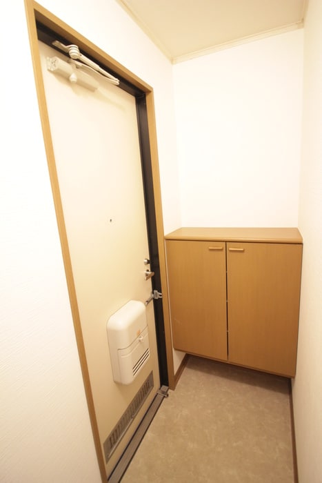 玄関 マドレ・ミホ