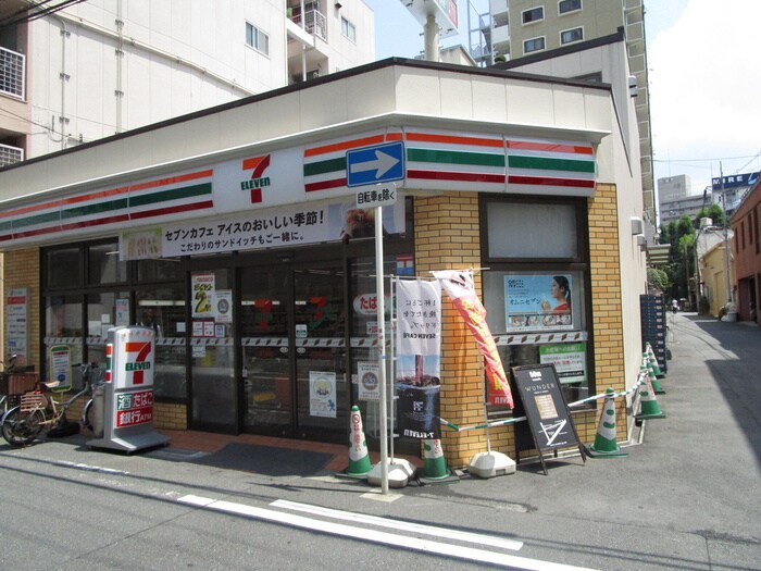 セブンイレブン大阪中崎西店(コンビニ)まで86m クレッセント