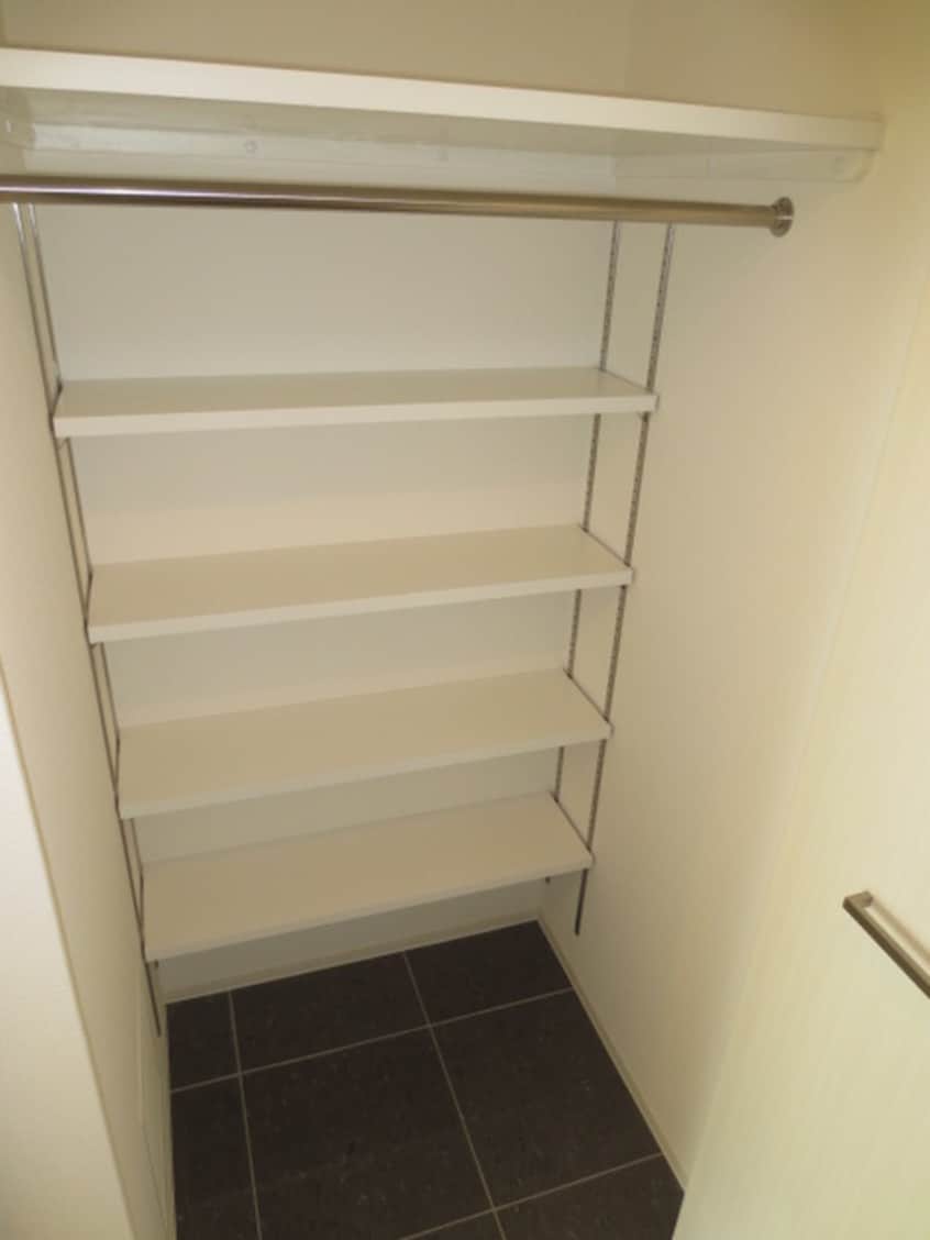 収納 BLAU本町東