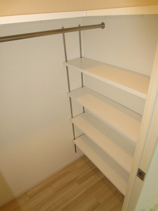 収納 BLAU本町東