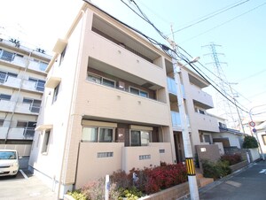 シャーメゾンアゼリア