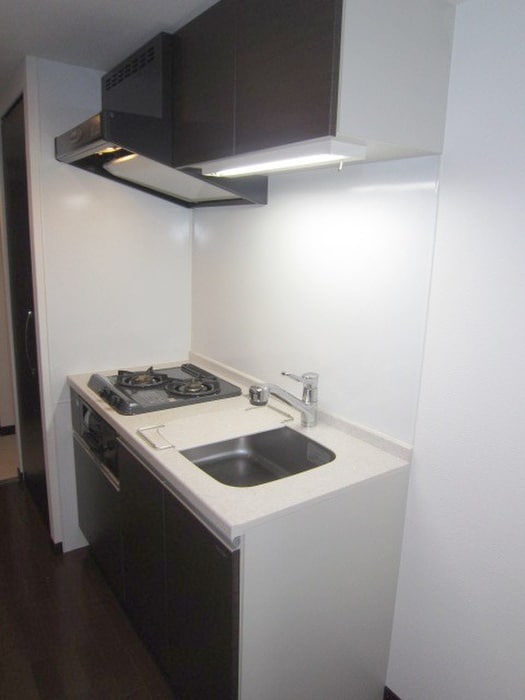 キッチン ベラジオ五条堀川Ⅱ(303)