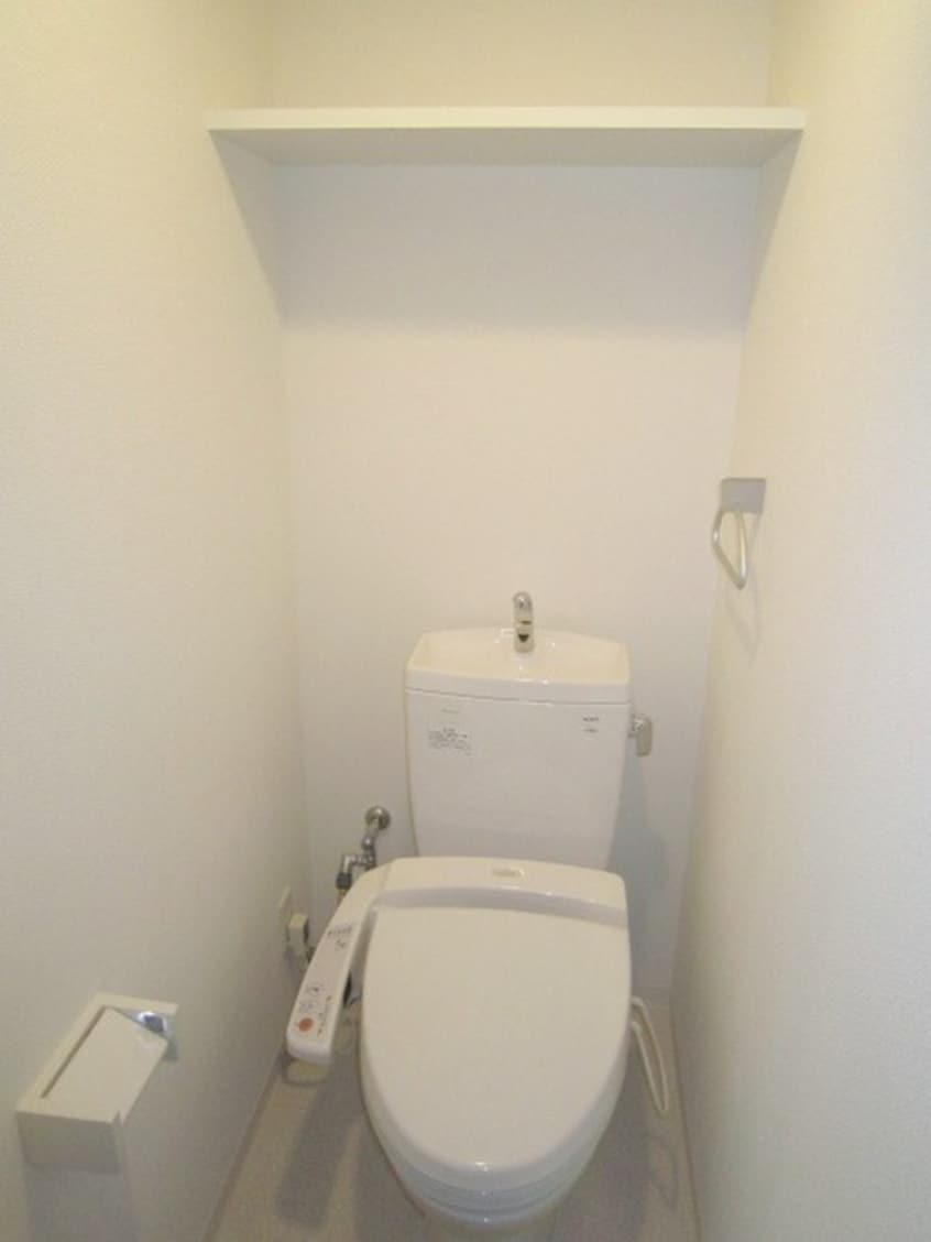 トイレ ベラジオ五条堀川Ⅱ(303)