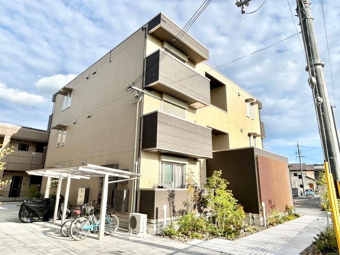 外観写真 DｰROOM天神　B棟