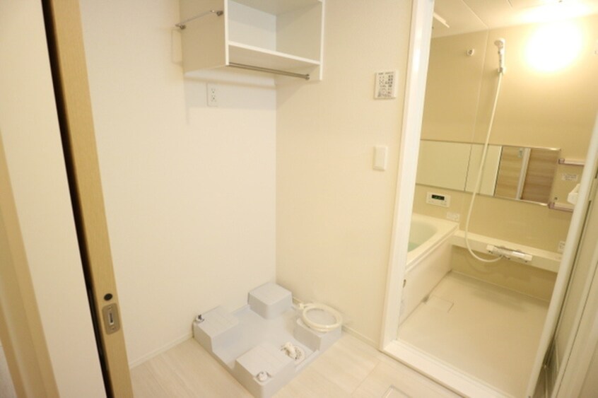 洗濯機置場 DｰROOM天神　B棟