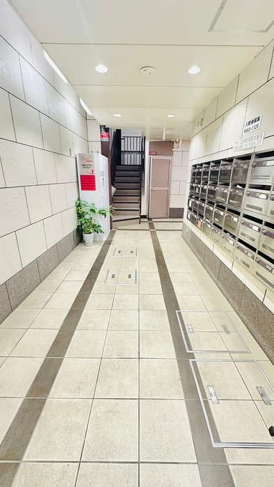エントランス部分 サンビラ大手前