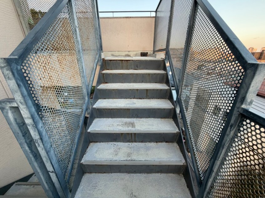 エントランス部分 ＫＹマンション会下山