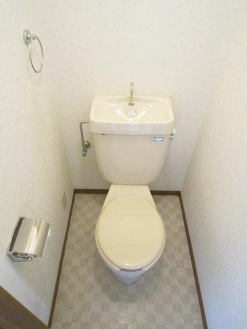 トイレ ユリカハイツ