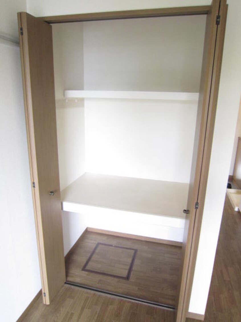 収納 ユリカハイツ