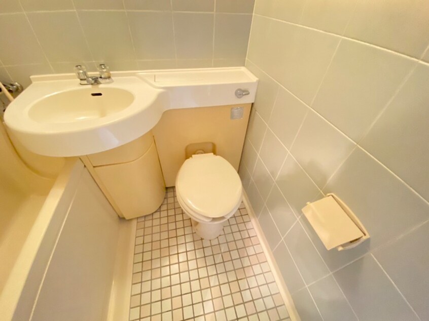 トイレ ＡＢＬＥ創久五条大宮