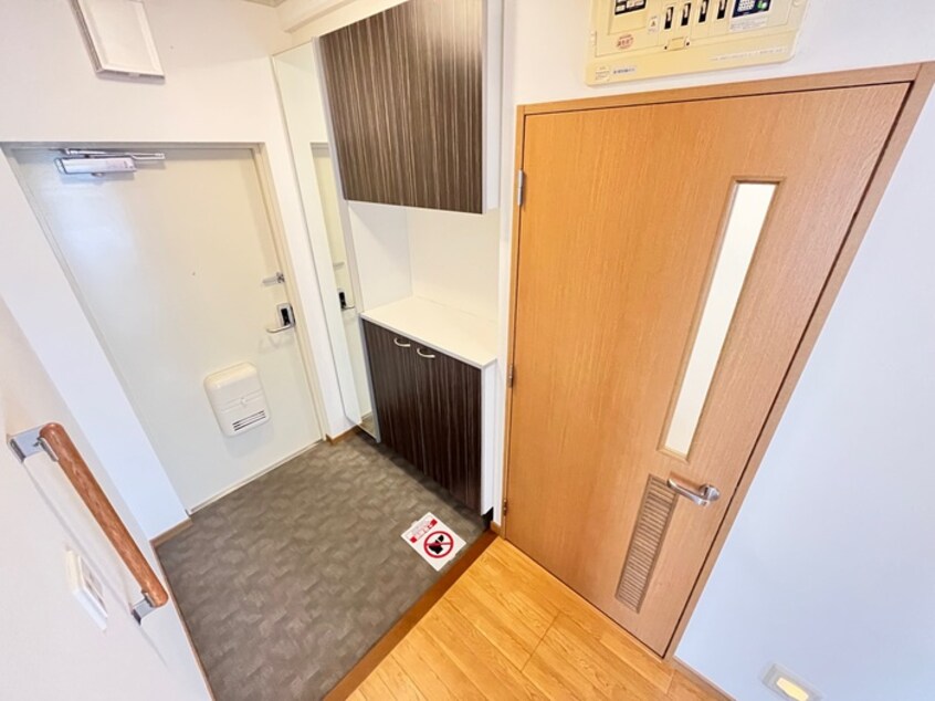 靴箱 アルビス五月ヶ丘１１８号棟