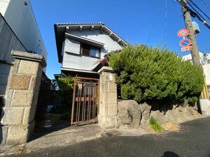 西石切町１丁目貸家