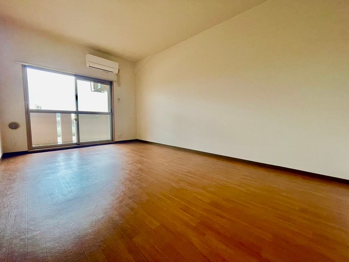 居室 イセハイツ