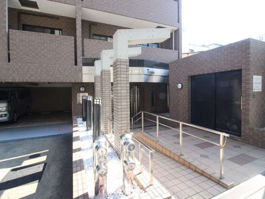 エントランス部分 プレサンス天満（901）