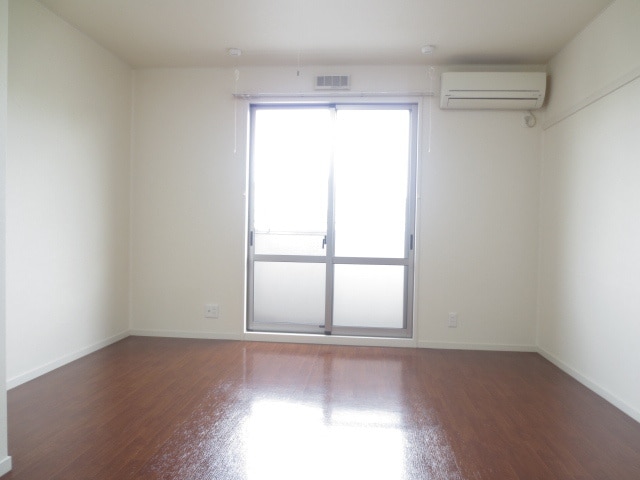 居室 メゾンドフランシスカ