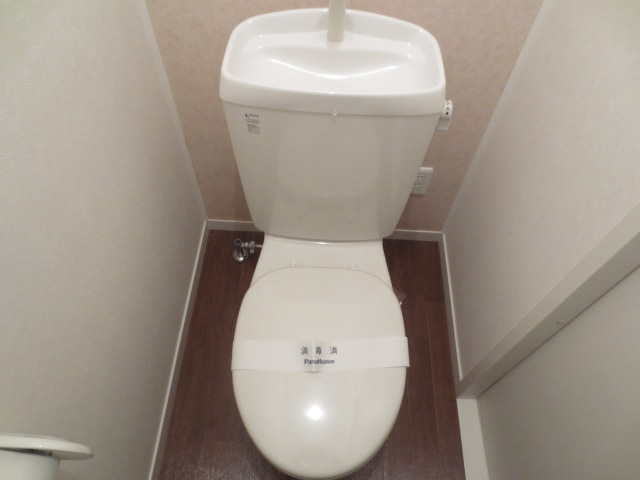 トイレ メゾンドフランシスカ