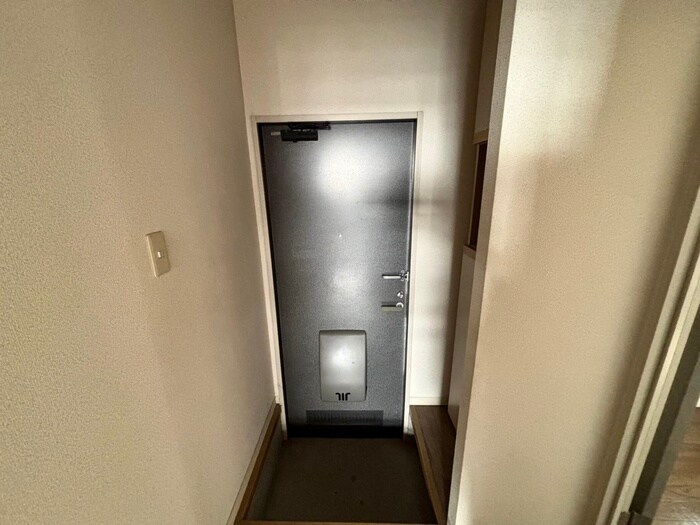 玄関 ドミ－ル西宮北口